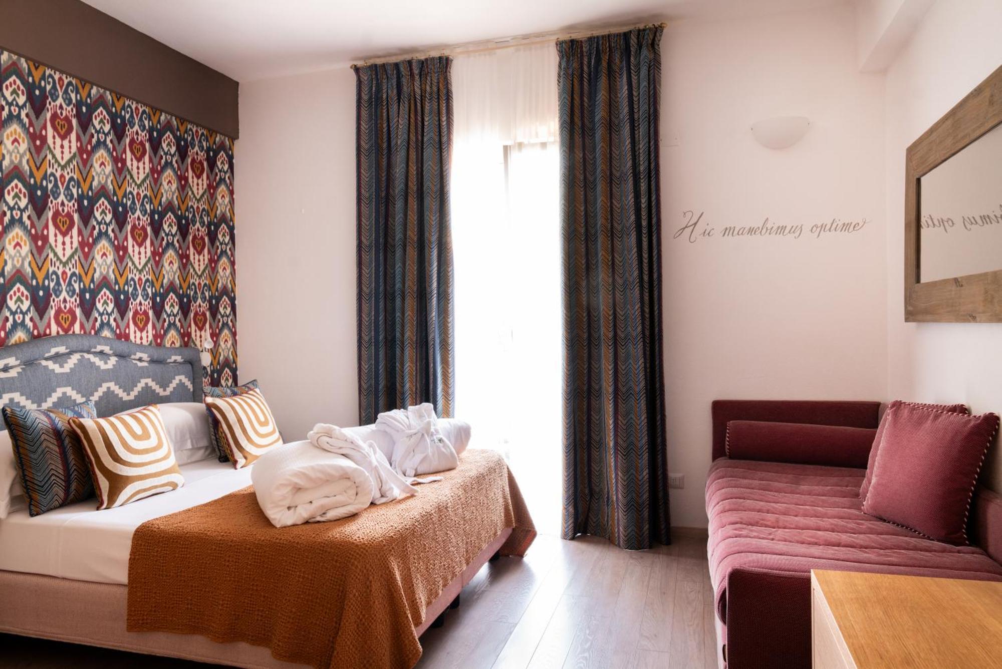 Hotel Villa Edera & La Torretta Монеглия Екстериор снимка